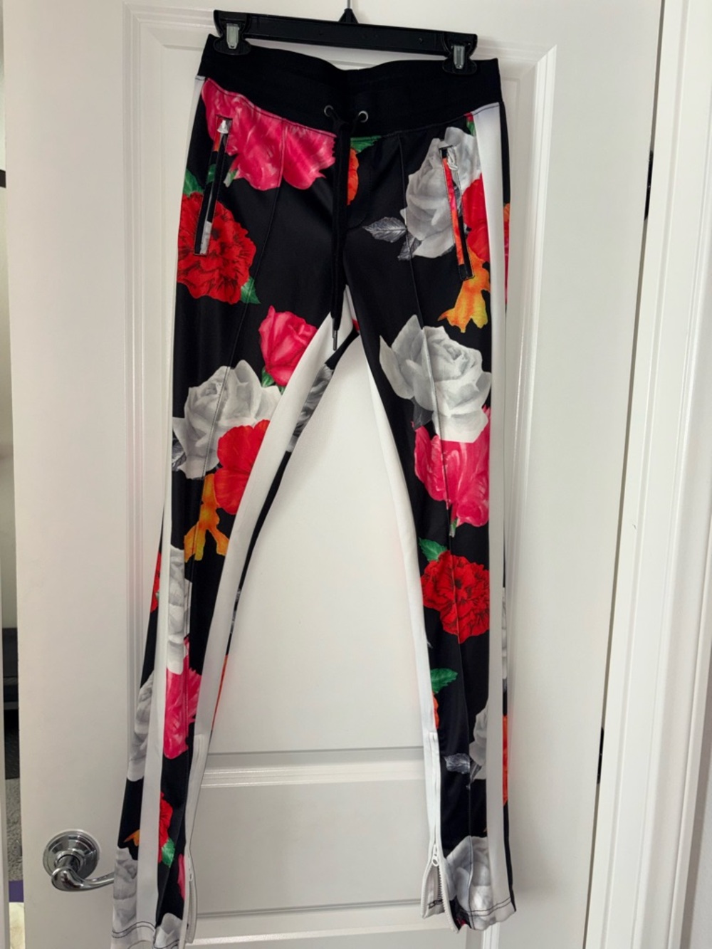 PAM & GELA Floral Print Track Cigarette Pant Size P/Small - Picture 2 of 13